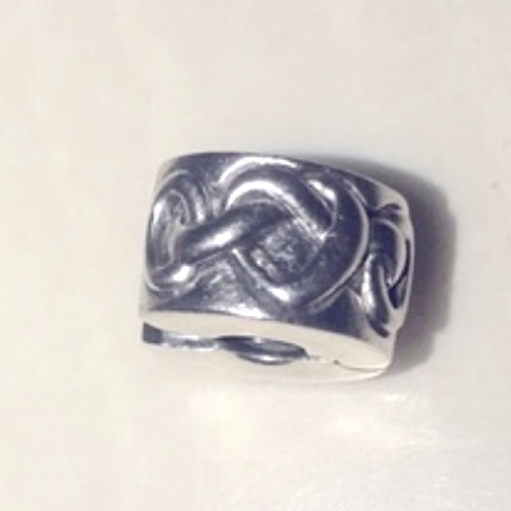 Pandora heart ❤️ stopper charm for Pandora Moments bracelets